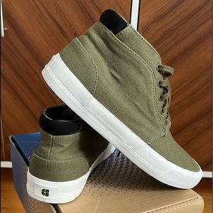 Shoes for crews Cabbie II Olive Green NEW never worn work shoes non slip stylish